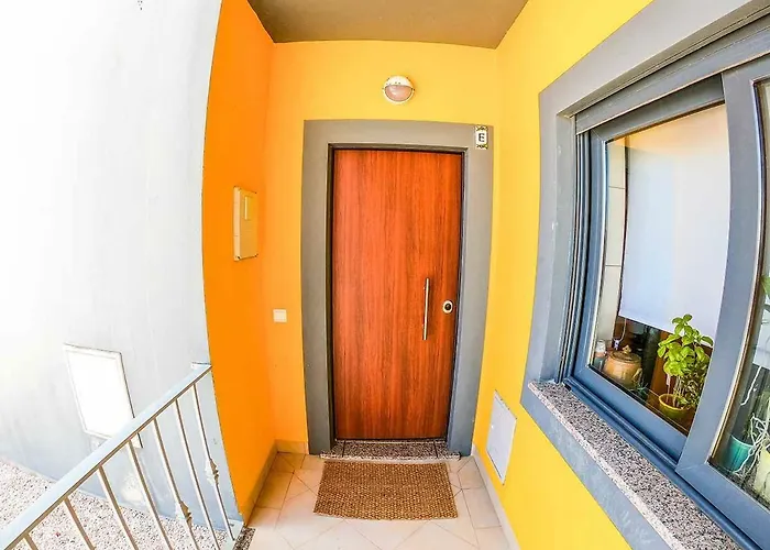 Casa Mawi Сагреш